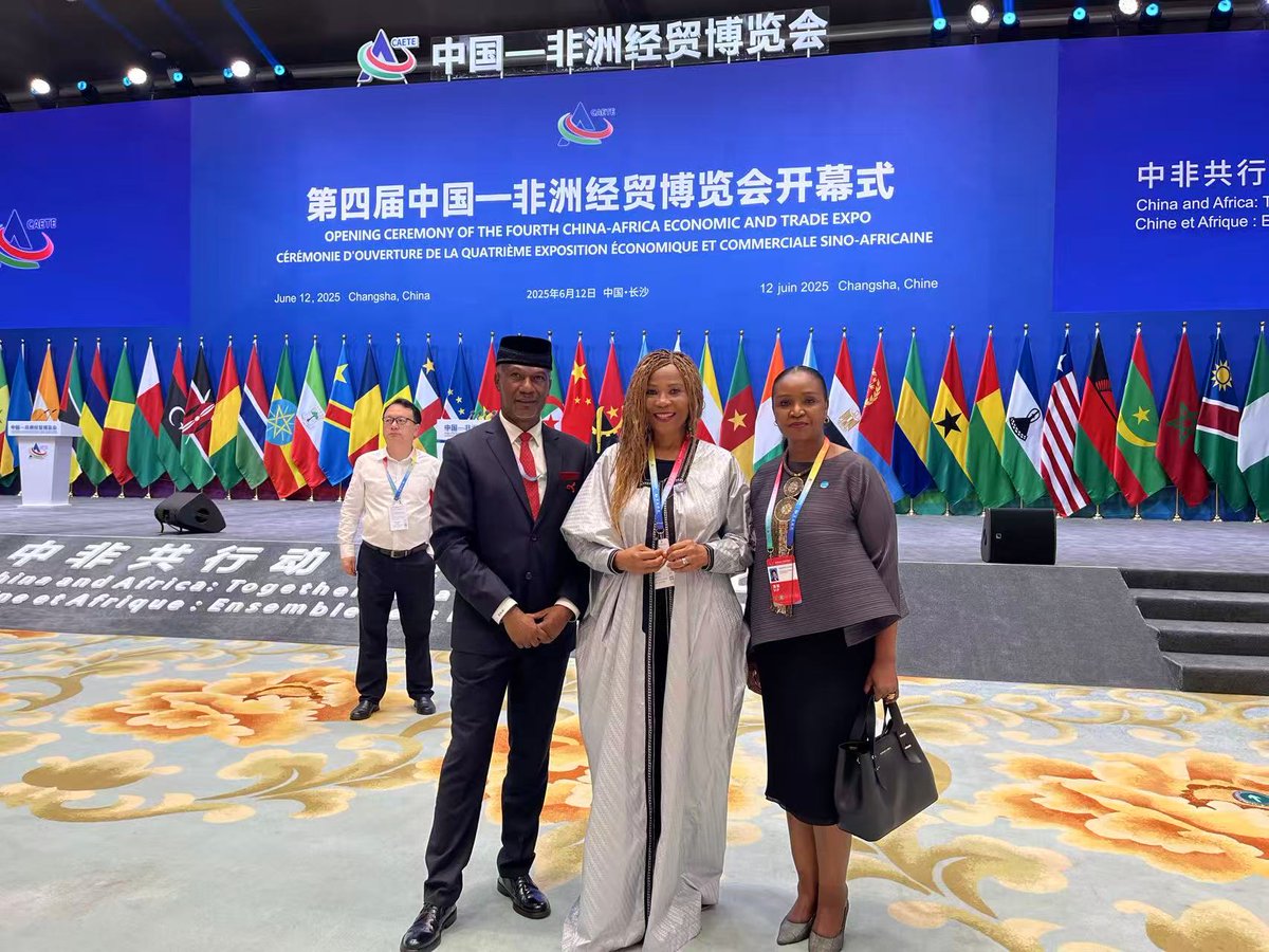 UNAIDS_CN's tweet image. Historic #CAETE2025 moment! ASG @ahunnaeziakonwa & 🇨🇳 UN delegates joined African Ambassadors in Changsha, elevating #ChinaAfrica strategic ties. Aligning with Political Implementation Report with UN's value-addition, this partnership boosts #SDGs and #SouthSouthCooperation