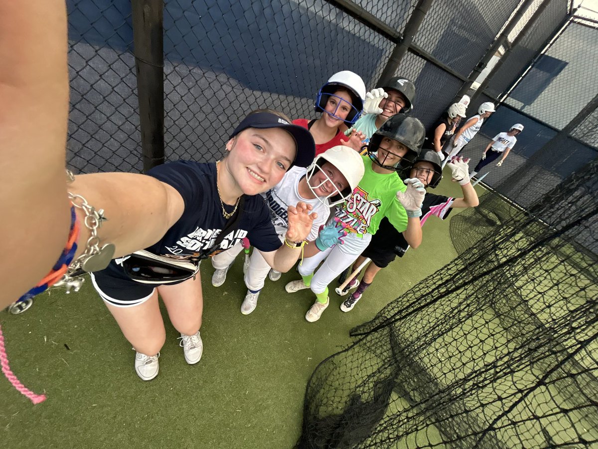 Stevie Scheiffele (@steviesch2026) on Twitter photo Loved working the Bridgeland Softball Camp this week!!! The future Bears did an awesome job. Can’t wait to come back and be a Senior Bear!!!🧡🐻💙<a href="/Bridgeland_SB/">Bridgeland Softball</a> <a href="/bombers_fp/">Bombers Fastpitch</a> Loved working the Bridgeland Softball Camp this week!!! The future Bears did an awesome job. Can’t wait to come back and be a Senior Bear!!!🧡🐻💙<a href="/Bridgeland_SB/">Bridgeland Softball</a> <a href="/bombers_fp/">Bombers Fastpitch</a>