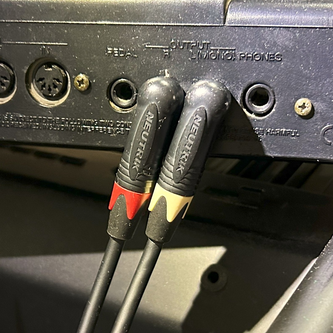 ZatsudanKantoku's tweet photo. 🎹
【雑談☆カントク】
キーボード Keybords 鍵盤楽器 用途の ケーブル Cable について
mogami 2534 w/Neutrik Gold Plated Plug NP2X-B 5m LR
#キーボード #keybords
https://t.co/rlF2948Nbc https://t.co/eKX0cJueGA