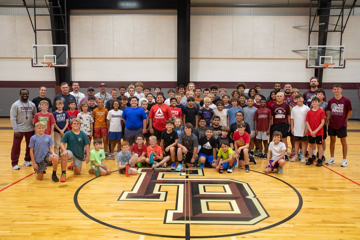 Another amazing week of Hornet Basketball Camp concluded today. Everyone got better each day. 

Positive Attitude + Great Effort = endless possibilities.

Thank you parents for allowing us to work with your students❕

#TOGETHER #CPH #SWARM