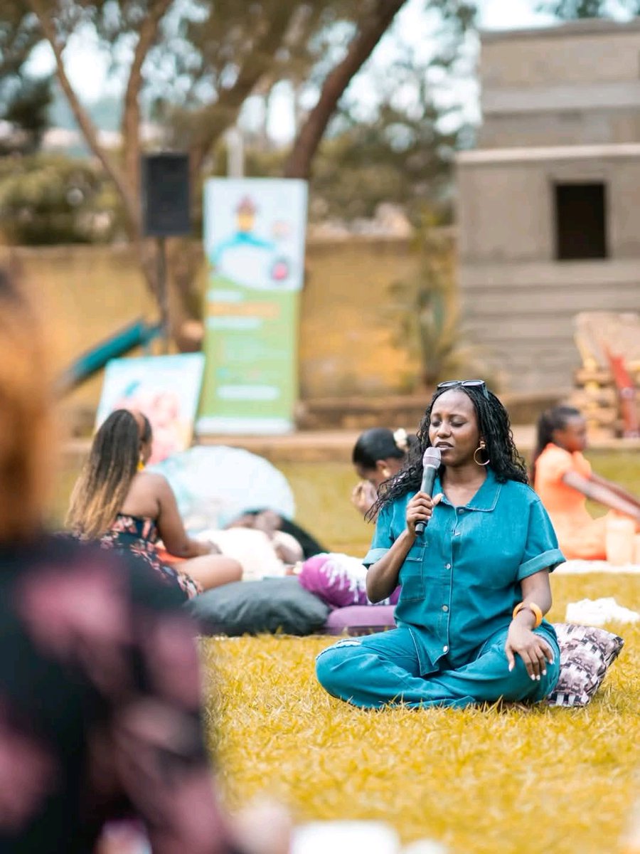 SoulFoundationU's tweet image. In stillness, we find clarity. In breathing, we find power. In each other, we find healing.
Thank you @shebantaratambi #SoulPicnic2025 🧘🏽♀️
#SoulFoundationUganda #Meditation #HealingTogether #MentalHealthAwareness #BreakingSilence