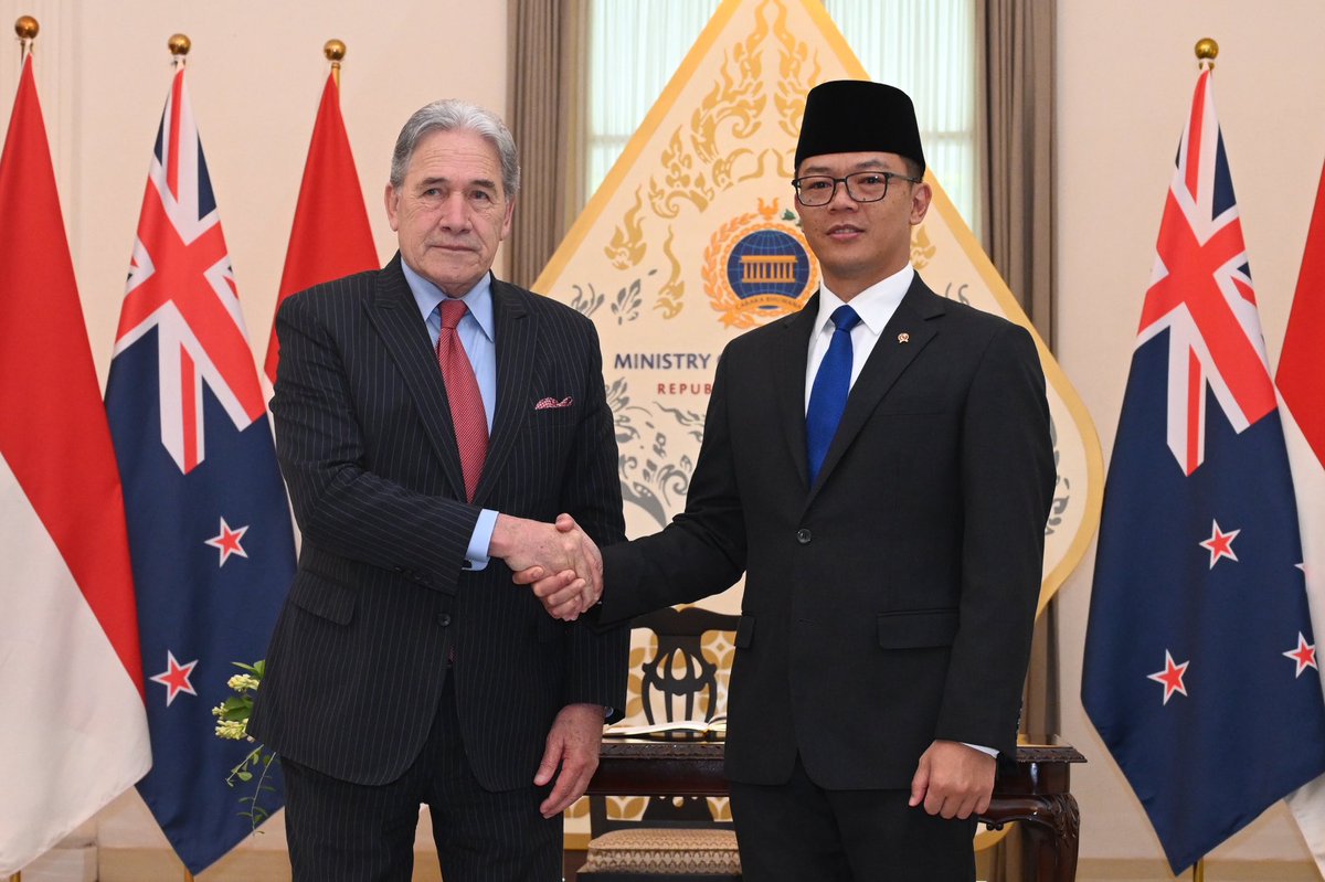 Winston Peters tweet media