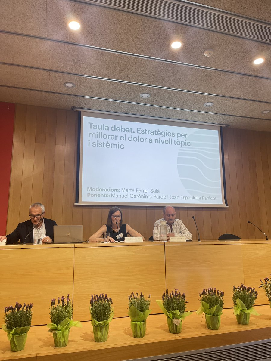 TR2Lab (@tr2lab) on Twitter photo Taula debat: Estratègies per millorar el dolor a nivell tòpic i sistèmic amb la moderadora Dra. Marta Ferrer <a href="/HUSCVic/">Hospital Universitari de la Santa Creu de Vic</a> #jornadaferides2025 Taula debat: Estratègies per millorar el dolor a nivell tòpic i sistèmic amb la moderadora Dra. Marta Ferrer <a href="/HUSCVic/">Hospital Universitari de la Santa Creu de Vic</a> #jornadaferides2025