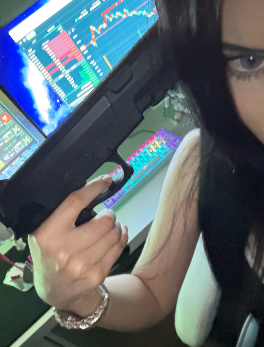 eIfen's tweet image. I need the Jews to stop ruining my bags