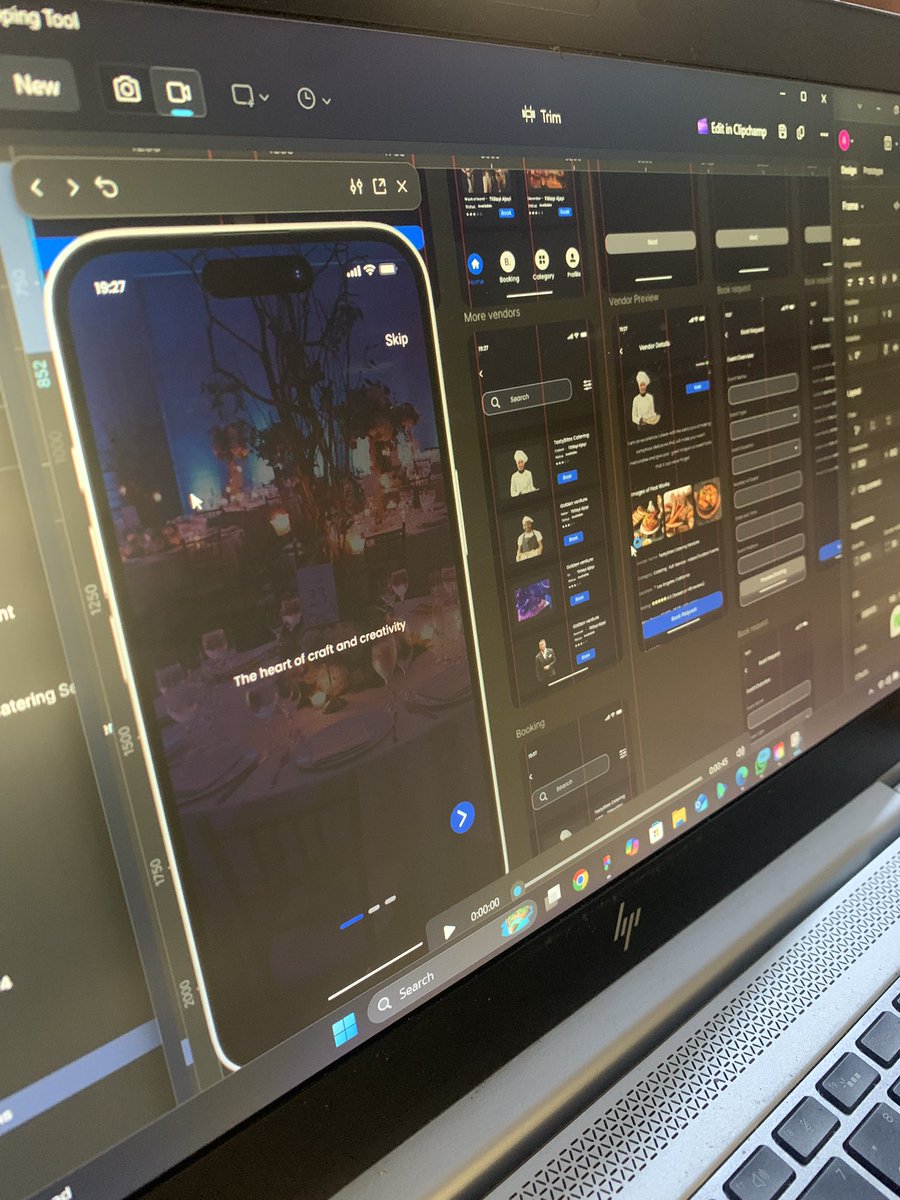 alex_akinjiola's tweet photo. Designing Vendorize Me was a vibe 

Home Screen — built to reduce search stress. Fast filters. Sharp icons.

Vendor Page — their portfolio, reviews &amp; booking in one scroll. No noise, just value.

Design is storytelling — I just helped vendors tell theirs better.

#UXDesign https://t.co/pXnCJu4S4s