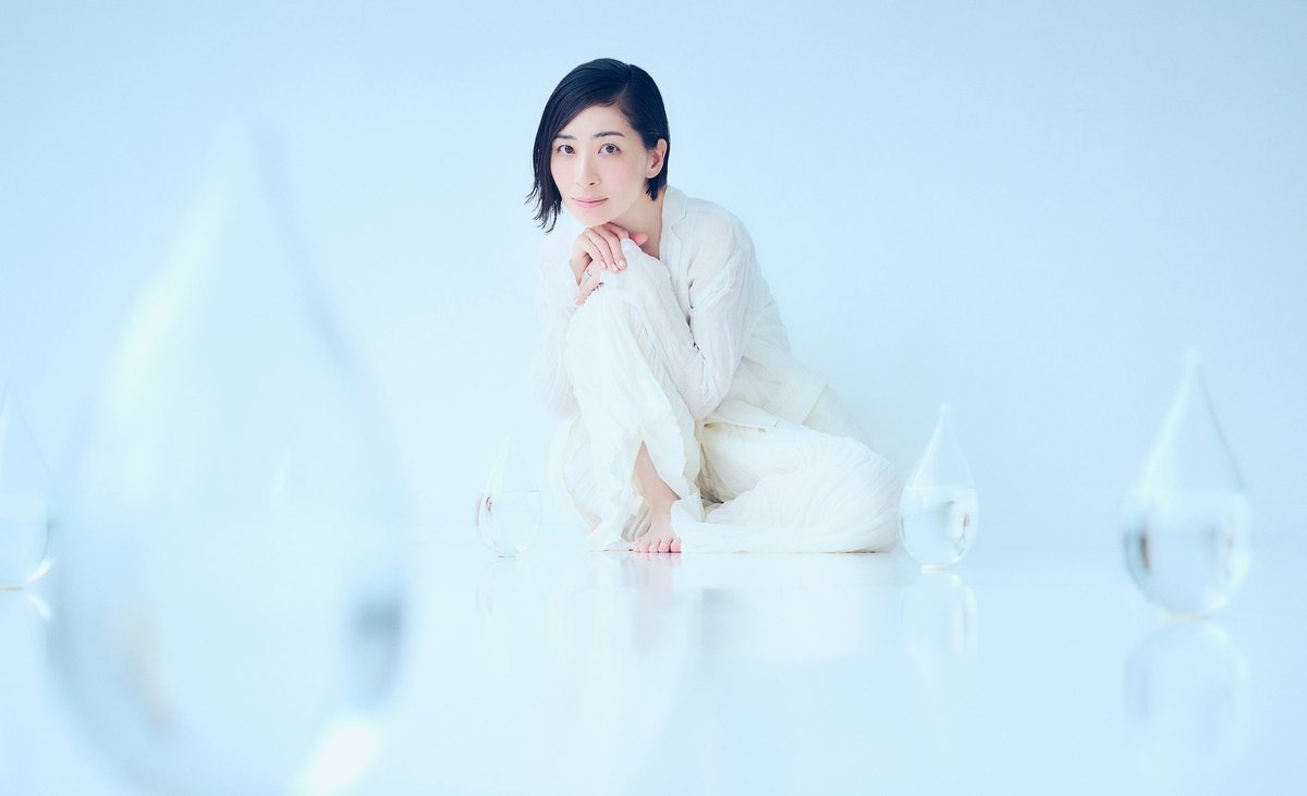 SMASH(ING) FRIDAY📻 #スマフラ (@smashing_friday) on Twitter photo \\公開収録決定‼️‼️//
坂本真綾さんの36th シングル『 #Drops 』
リリース記念スペシャルイベントにて、
スマフラコラボイベント公開収録が決定🎉
スマフラリスナーもご招待✊🏻
詳しくは、こちらから💁🏻
fmosaka.net/_ct/17771639
#FM大阪 #スマフラ <a href="/maayas_official/">坂本真綾 official</a> \\公開収録決定‼️‼️//
坂本真綾さんの36th シングル『 #Drops 』
リリース記念スペシャルイベントにて、
スマフラコラボイベント公開収録が決定🎉
スマフラリスナーもご招待✊🏻
詳しくは、こちらから💁🏻
fmosaka.net/_ct/17771639
#FM大阪 #スマフラ <a href="/maayas_official/">坂本真綾 official</a>