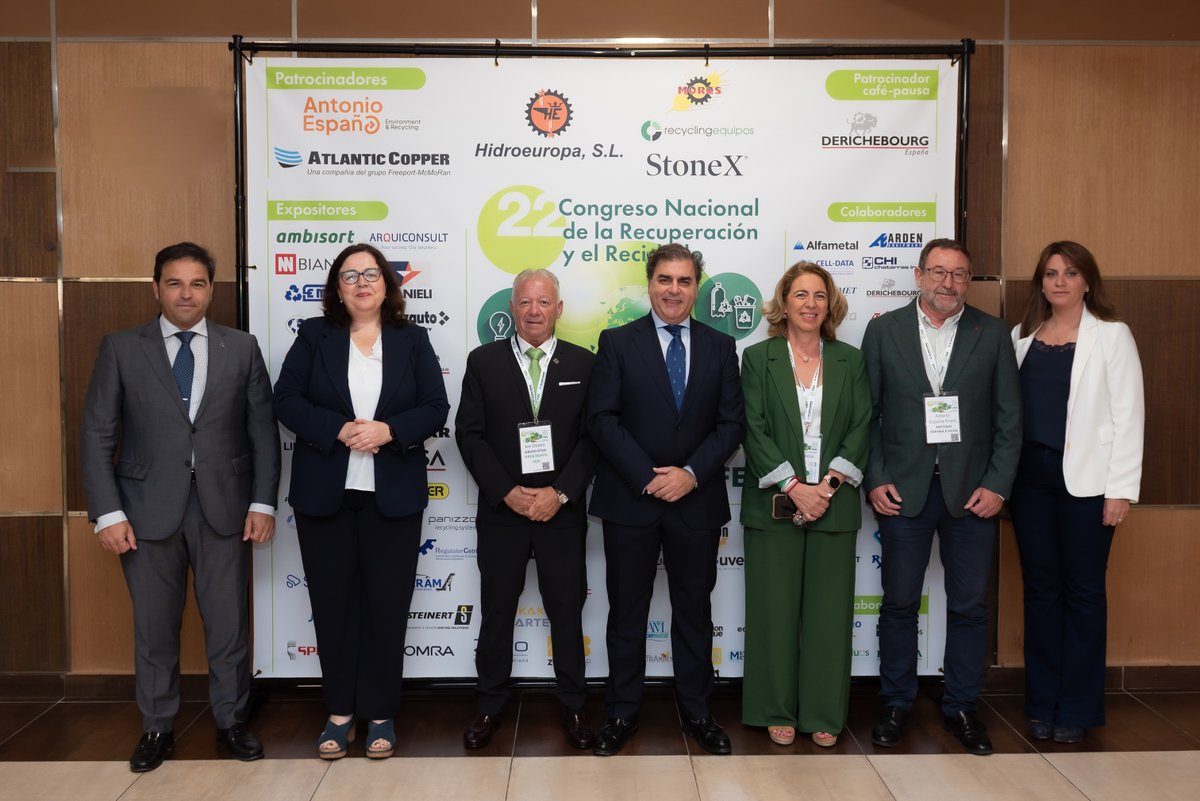 #CongresoFER: La industria del reciclaje reclama normativa transparente, estabilidad y reconocimiento a su trabajo esencial 

Noticia completa ➡️ ift.tt/pQJBLdR

#Medioambiente #residuos #reciclaje <a href="/reciclajeFER/">FER</a>