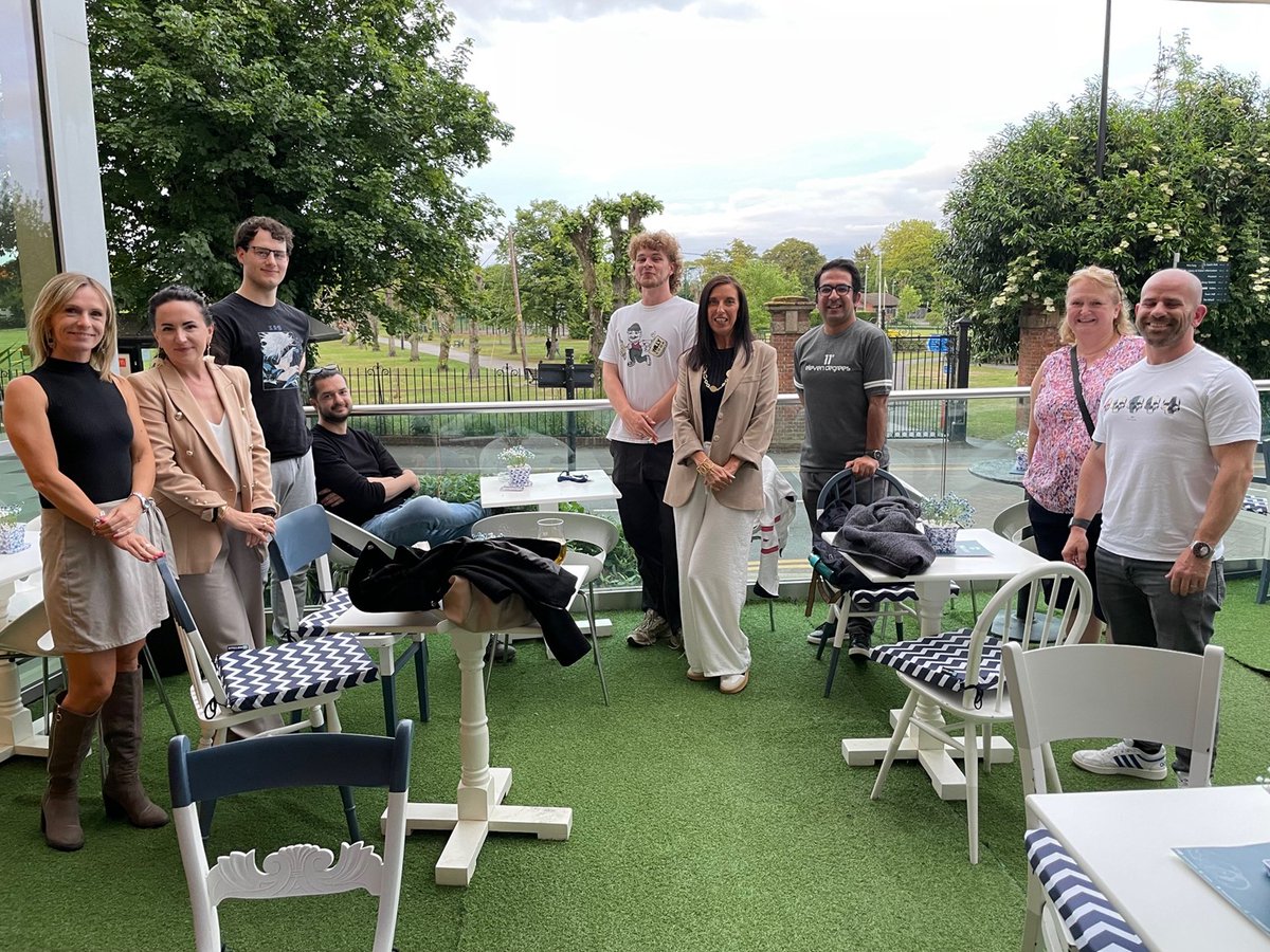 Last Friday of the May in #newbury where some of us had a great time.
<a href="/Newbury_Town/">Newbury Town</a>