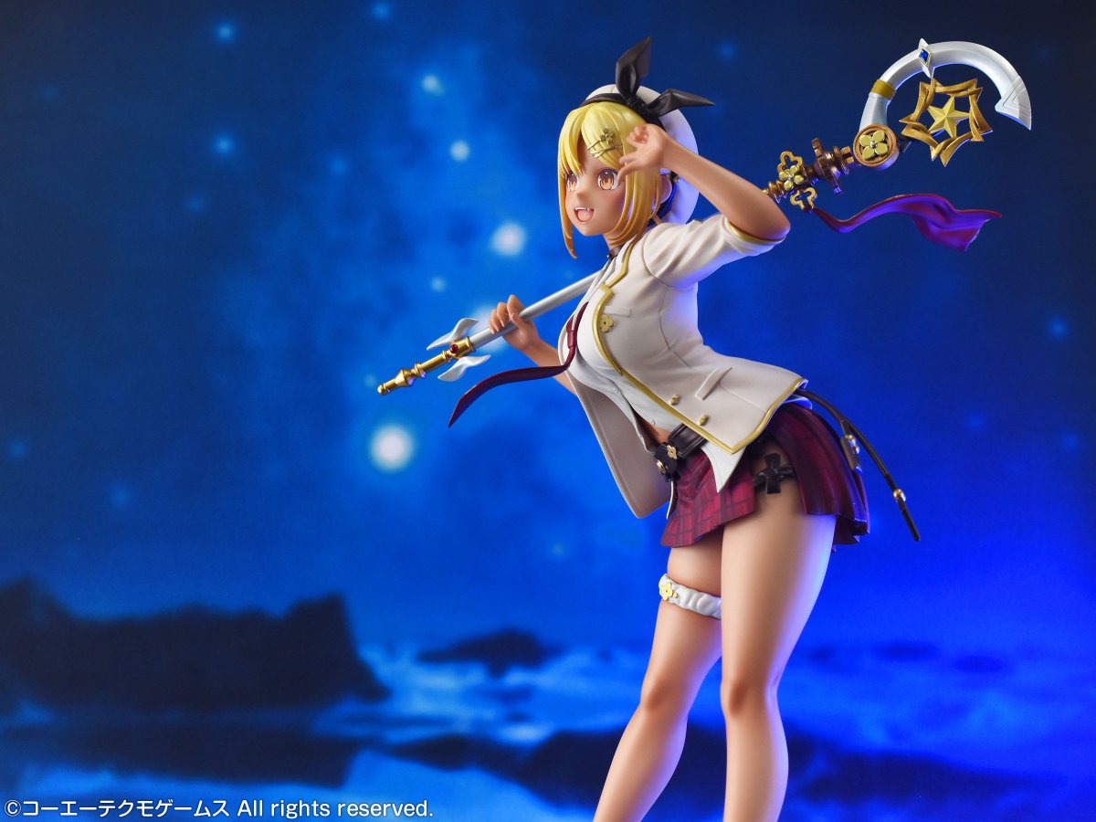 ?好評ご予約受付中? 杖を片手に笑顔でピース！ 『 #レスレリアーナの 