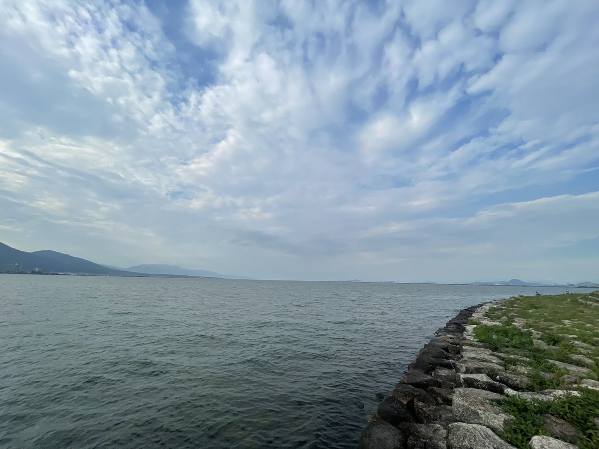 Im_YuyaUemura's tweet image. 琵琶湖でか過ぎる。
ジェイソンでるやろ！
#びわこ #13日の金曜日