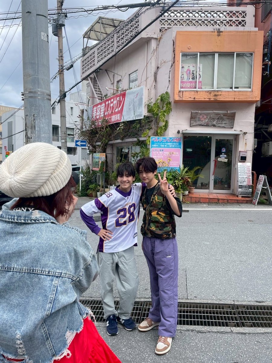 【フォロー＆RP企画】 
『BOYS FILE Vol.20EYEWEAR BOYS』発売中✨

本日は #EBiDANOKiNAWA の #守本勝俱 さんと #丈流 さんです！

(<a href="/boysfile_jp/">BOYS FILE 編集部</a>)と(<a href="/ebidan_okinawa/">EBiDAN OKiNAWA</a>)を 
フォロー&amp;このポストをRPしたら応募完了！ 
※発送は7月末以降

■応募期間は2025年6月30日23:59迄■
#BOYSFILE