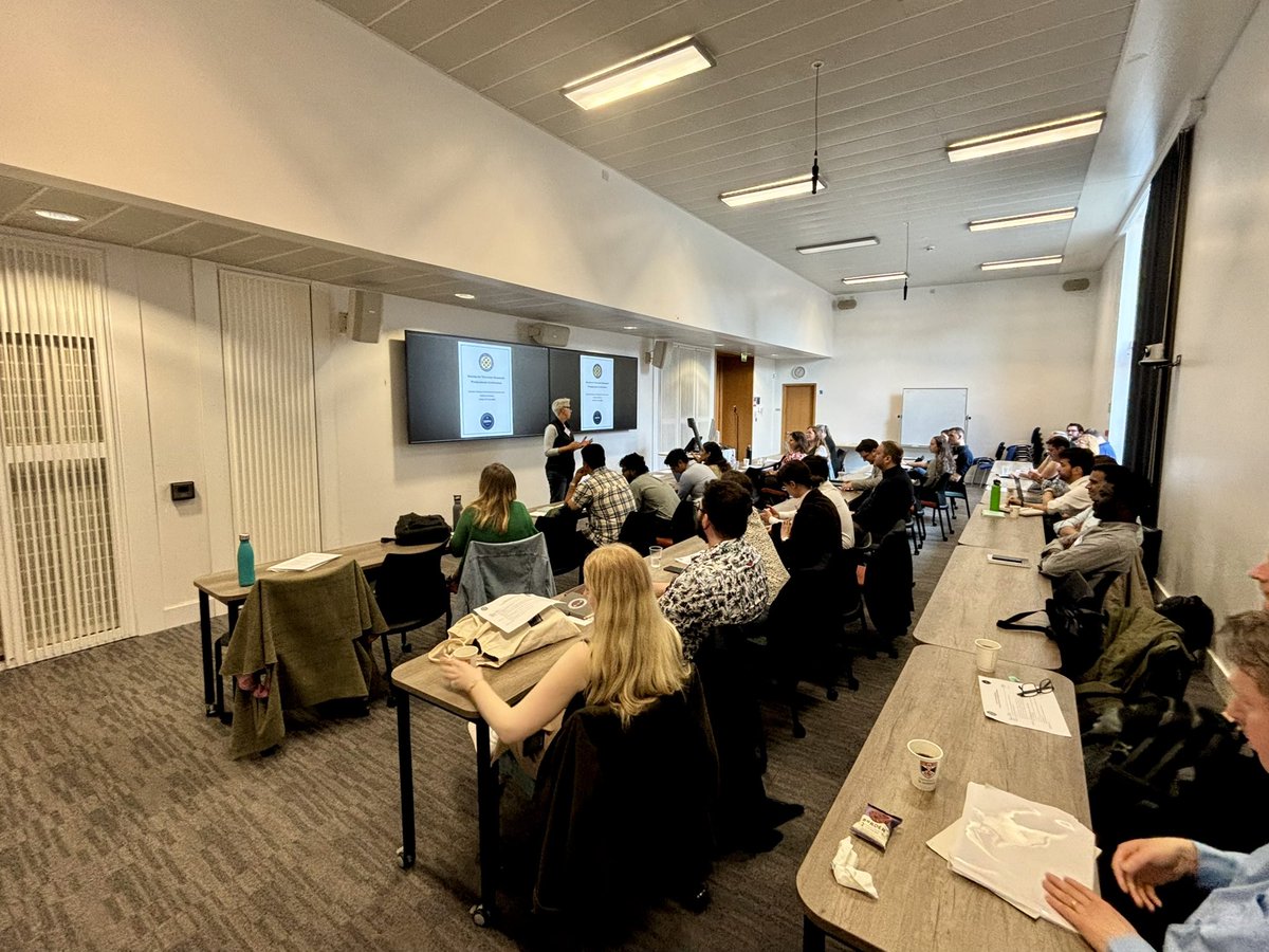 CSTPV's tweet image. And we are off!  @SocTerRes 9th PGR conference is underway
