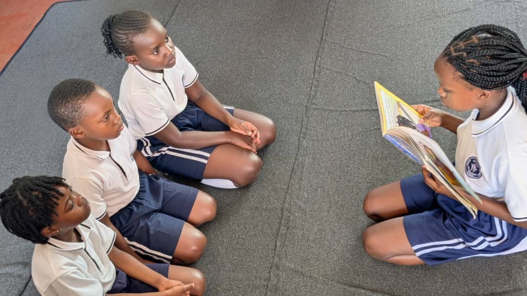 NetzahSchool's tweet image. &quot;Great leaders are great readers 📖📚! Tomorrow&apos;s leaders are at it, one book at a time 📖👓. With the help of our amazing teachers, it&apos;s more fun 🌟✨!&quot;
netzahschoolug.ac.ug
#NurturingAndTrainingForVictory
#learningthroughplay
#TrueHeartsAndSkilfulHands
#vivienmphotos