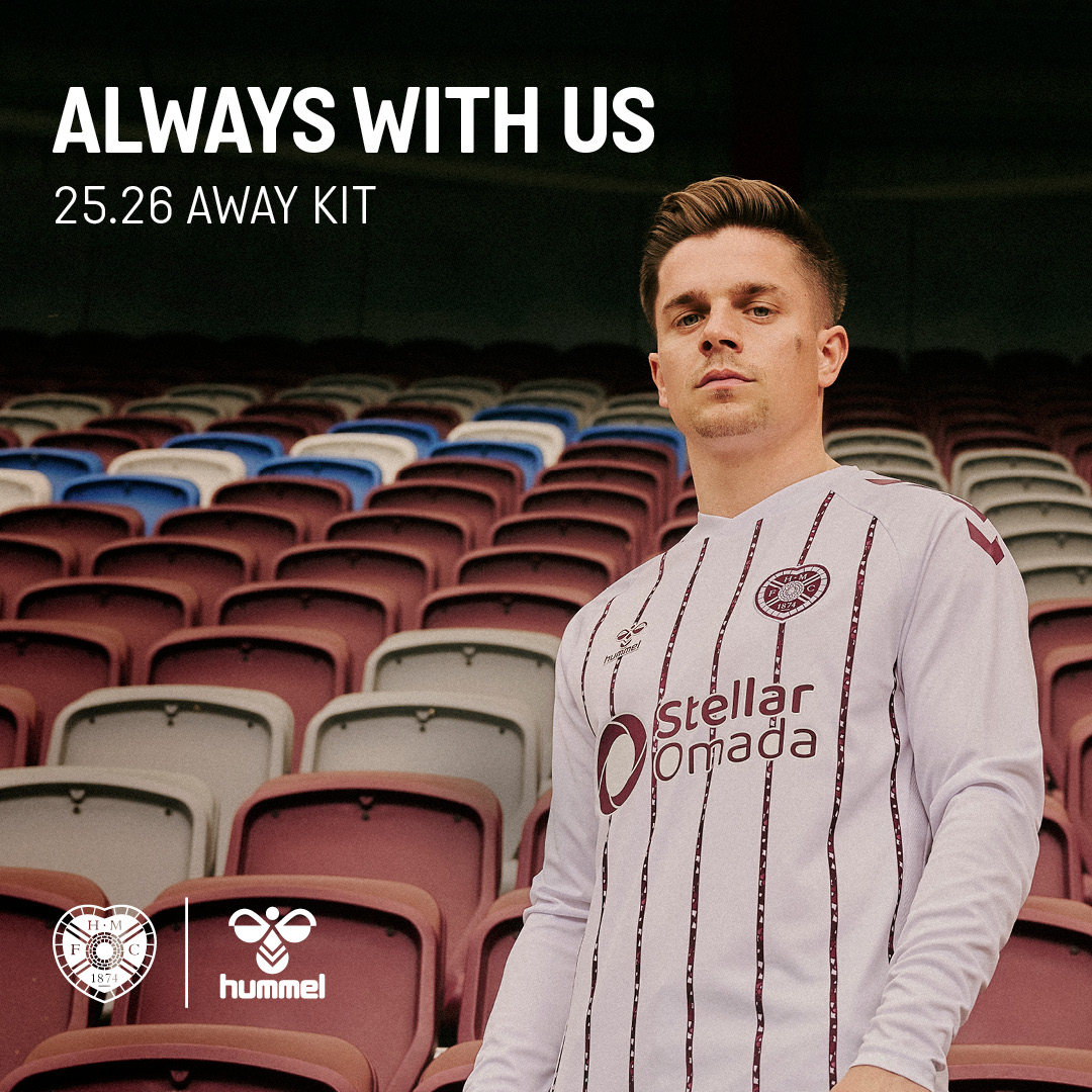 JamTarts's tweet photo. 𝐓𝐚𝐤𝐢𝐧𝐠 𝐓𝐲𝐧𝐞𝐜𝐚𝐬𝐭𝐥𝐞 𝐨𝐧 𝐭𝐡𝐞 𝐫𝐨𝐚𝐝 🤍

Salient in white, the away shirt incorporates maroon pinstripes down its front.

Each pinstripe features patterns of the Hearts crest, which adorns the seats in the stands of Tynecastle Park ♥️

🛒 https://t.co/AhXSoWSl4I

@hummel1923 | @StellarOmada