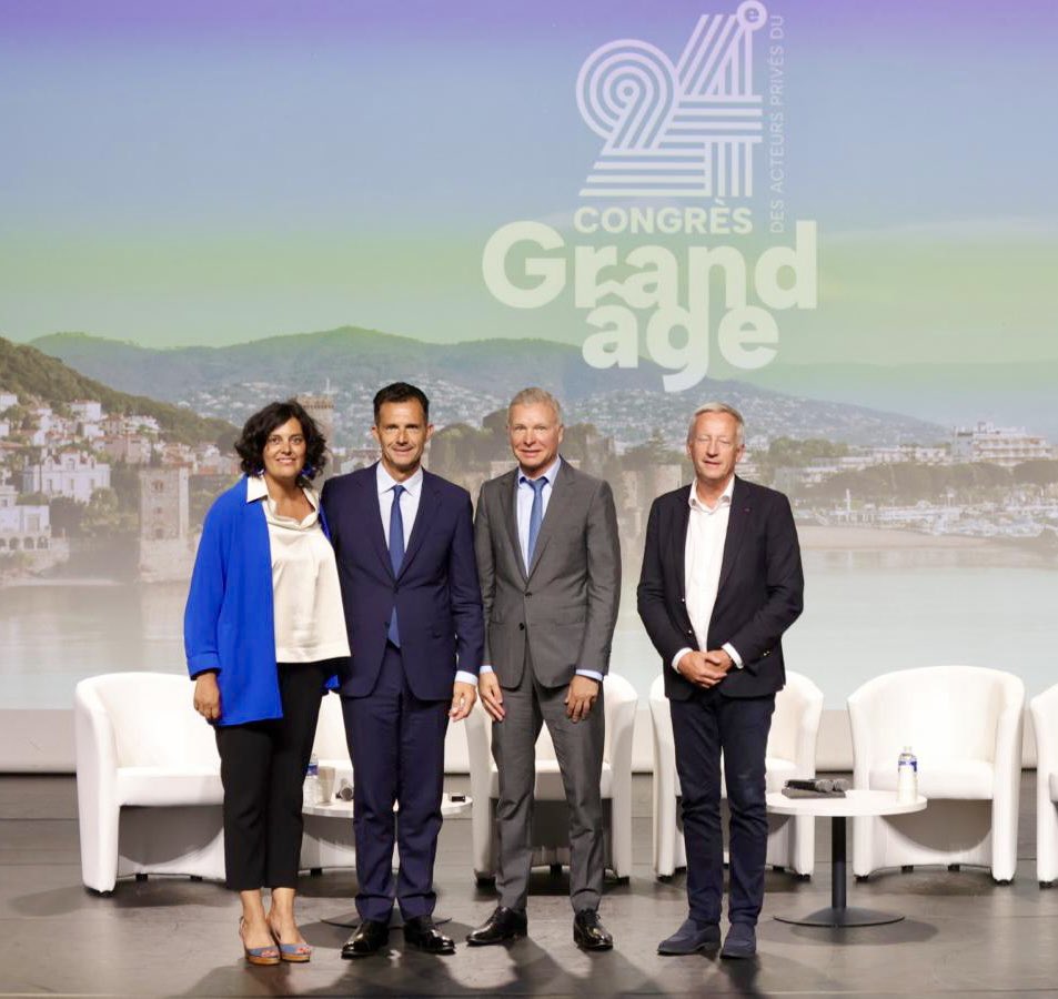 Congrès Grand-âge du <a href="/SYNERPAcom/">Synerpa</a> avec <a href="/MyriamElKhomri/">Myriam El Khomri</a> <a href="/olivierrichefou/">Olivier Richefou</a> et <a href="/JC_Amarantinis/">Jean-Christophe Amarantinis</a> : des échanges essentiels à l’heure de la transition démographique 🙏 
<a href="/CaVautrin/">Catherine Vautrin</a> <a href="/yannickneuder/">Dr. Yannick Neuder</a> <a href="/lecocqcharlotte/">Charlotte Parmentier Lecocq</a> <a href="/jbdujol/">Jean-Benoît Dujol</a>