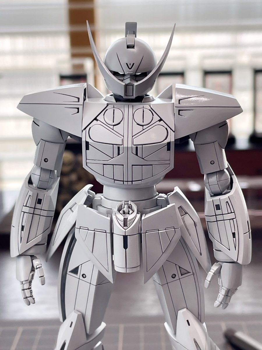 HG ターンエーガンダム（シド・ミード設定画風）
墨入れと部分塗装中。
不安になってきたので一度組んでみました。
とてもいいものが出来るのでは？ という予感と
普通の配色で塗った方が良いんじゃないか？ という迷いの間を
激しく反復横跳びしています。
#ターンエーガンダム
#ガンプラ
