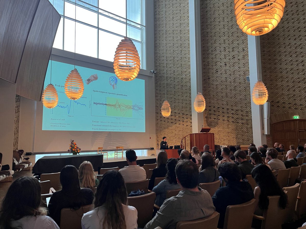 naddenmark's tweet image. NAD fellow retreat in Aarhus highlights: hosting an event about funding opportunities for junior researchers in collaboration w/local networks and participating in @AarhusUni_int&apos;s annual Neuroscience Day 🧠