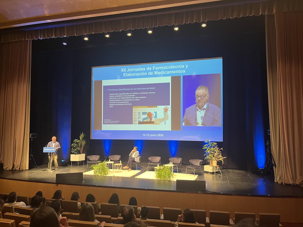 ClaraCortell (@clr_o7) on Twitter photo Reflexiones en XII Jornadas FEM con <a href="/cdomtru/">Conrado Dominguez</a> sobre farmacotecnia e innovación:
👩🏻🔬 Cambiar la cultura de los clínicos: farmacéutico 360
🌎 Construir visión colectiva: EGOsistemas vs ECOsistemas
🔝El talento debe premiarse
🫂 Las organizaciones deben ser flexibles y accesibles Reflexiones en XII Jornadas FEM con <a href="/cdomtru/">Conrado Dominguez</a> sobre farmacotecnia e innovación:
👩🏻🔬 Cambiar la cultura de los clínicos: farmacéutico 360
🌎 Construir visión colectiva: EGOsistemas vs ECOsistemas
🔝El talento debe premiarse
🫂 Las organizaciones deben ser flexibles y accesibles