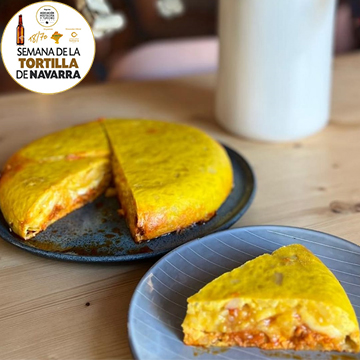 AEHN Hostelería Navarra (@hostnavarra) on Twitter photo Xalba Café
📍Calle Bergamín, 26 | Pamplona
🥞Tortilla de patata tradicional
🥞Tortilla «con»: sobrasada, queso y miel
⚠️ huevos, lácteos
Proyecto desarrollado en colaboración con <a href="/VisitPamplona/">Pamplona - Iruña Turismo</a>
Subvencionado por <a href="/VisitNavarra/">Visit Navarra</a> Xalba Café
📍Calle Bergamín, 26 | Pamplona
🥞Tortilla de patata tradicional
🥞Tortilla «con»: sobrasada, queso y miel
⚠️ huevos, lácteos
Proyecto desarrollado en colaboración con <a href="/VisitPamplona/">Pamplona - Iruña Turismo</a>
Subvencionado por <a href="/VisitNavarra/">Visit Navarra</a>