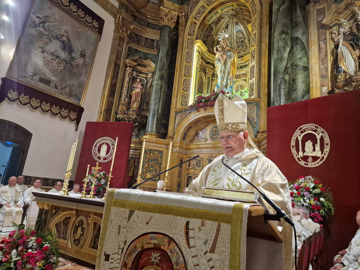UCAM Universidad (@ucam) on Twitter photo ✝️ #SanAntonioUCAM
🎙 <a href="/ObispoCartagena/">Obispo de Cartagena</a>: "Dios no cierra nunca la puerta. Es tiempo de poner en práctica lo que hemos aprendido. El Señor nos ha regalado un tesoro, el mandamiento del Amor" ✝️ #SanAntonioUCAM
🎙 <a href="/ObispoCartagena/">Obispo de Cartagena</a>: "Dios no cierra nunca la puerta. Es tiempo de poner en práctica lo que hemos aprendido. El Señor nos ha regalado un tesoro, el mandamiento del Amor"