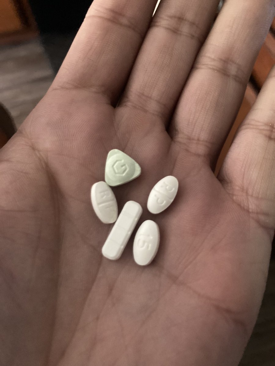 Day kit got me right 🍡🛃🛂