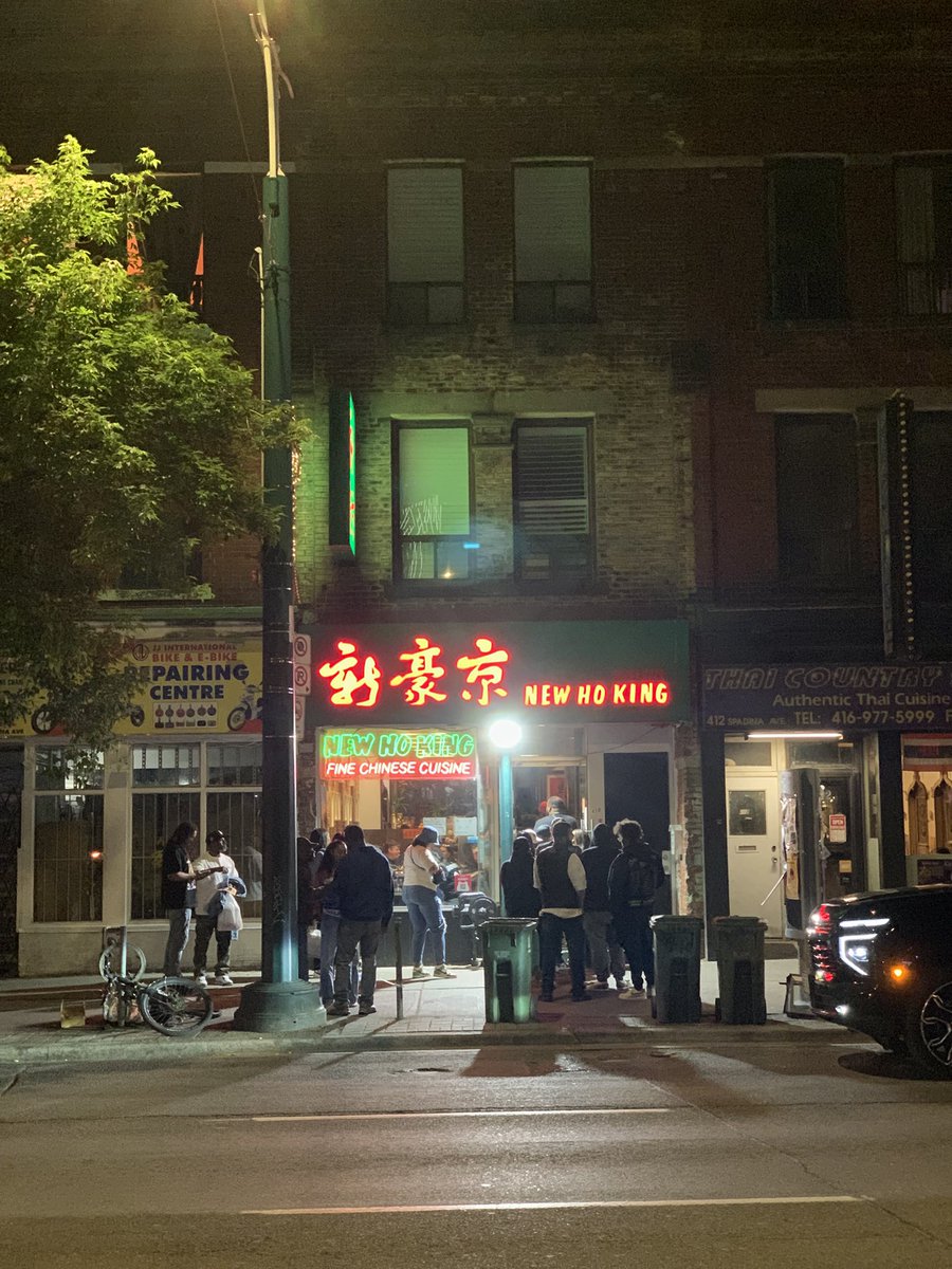 Neil Acharya (@neil_acharya) on Twitter photo Photo ops and a lineup outside of New Ho King following Kendrick Lamar concert in Toronto. Iβve watched this place become a tourist attraction in front of my eyes. <a href="/CBCMusic/">CBC Music</a> Photo ops and a lineup outside of New Ho King following Kendrick Lamar concert in Toronto. Iβve watched this place become a tourist attraction in front of my eyes. <a href="/CBCMusic/">CBC Music</a>