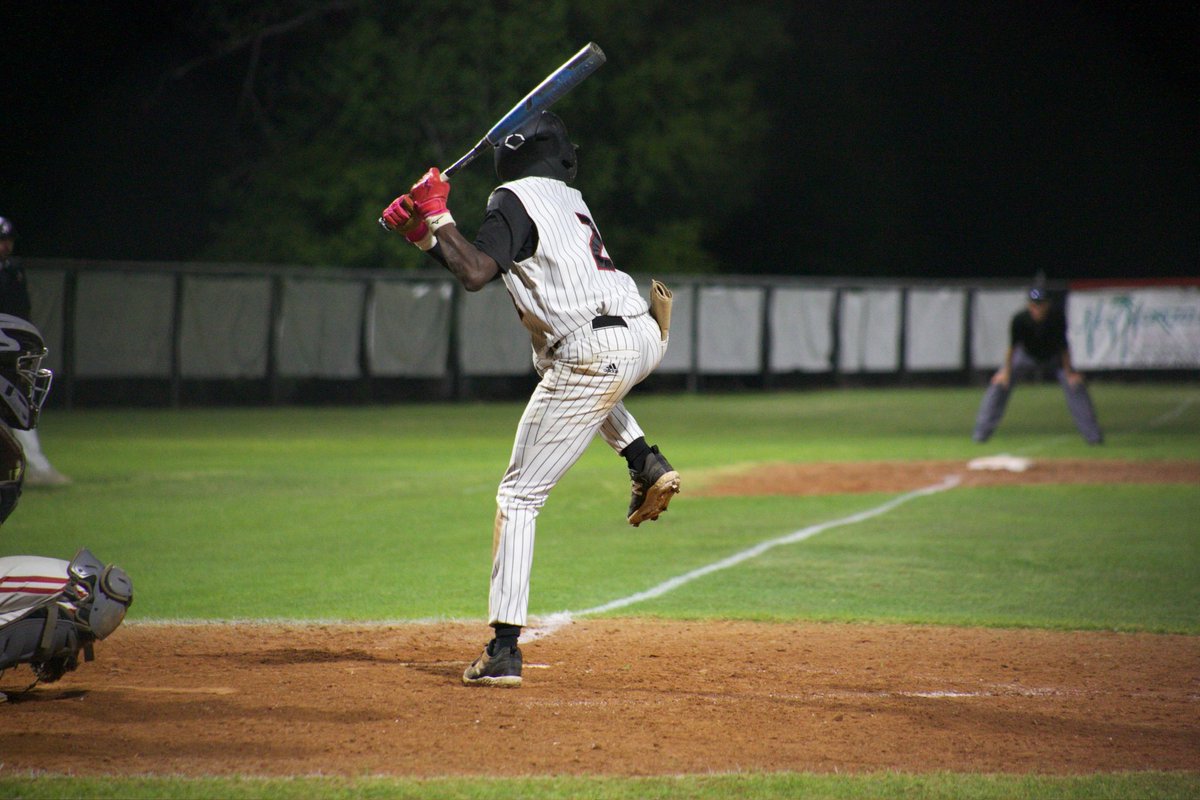 jeremiah_A2's tweet image. Looking for a 16u or 17u team to play for this summer (close to FL) thank you 👍🏾.