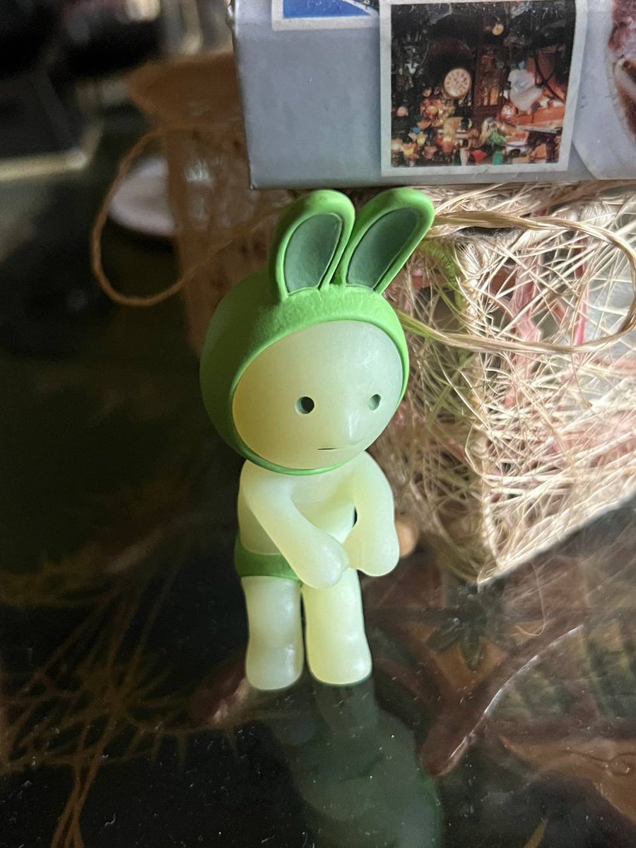 wikitobio's tweet photo. wts, lfb, ufs ph only

smiski unsealed dressing secret bunny 
- mint condition 
- with bnf 
- ₱2500 [payo]

- ₱2300 free sf if getting today

📍biñan laguna 
mod: j&amp;t 
mop: gcash https://t.co/QImbuGV4g2