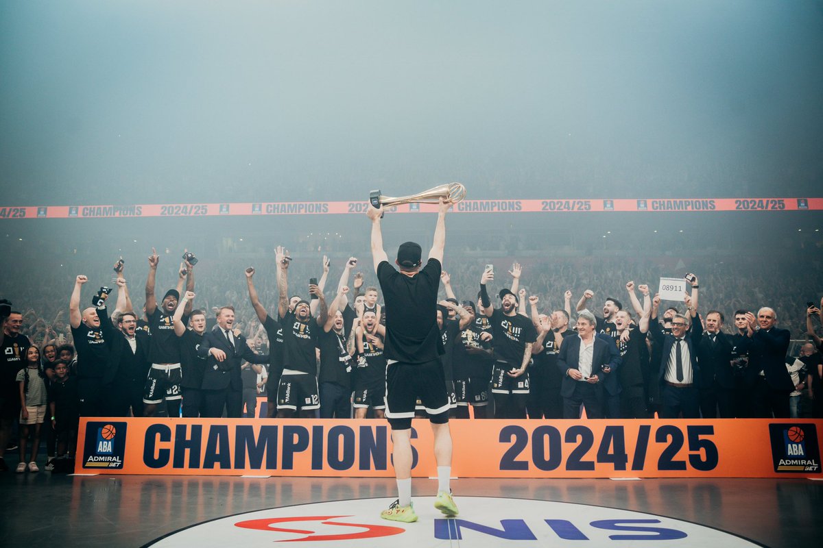 🏆 CHAMPIONS!
Huge congrats to our partner <a href="/PartizanBC/">KK Partizan Mozzart Bet</a> for lifting the 2024/25 ABA League trophy! 🖤🤍
On the court and in the digital world — you’re leading the game.

Proud to be on this journey with you.
#WeArePartizan #KKPartizan #ABALeague #Champions #Blocksport #SportsTech