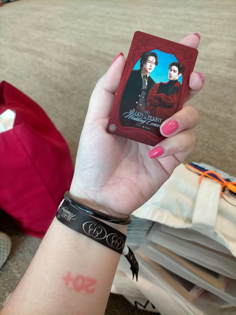 20+的意思是等下里面限制级吗？🤣🤣

#BKPPWeddingConcert