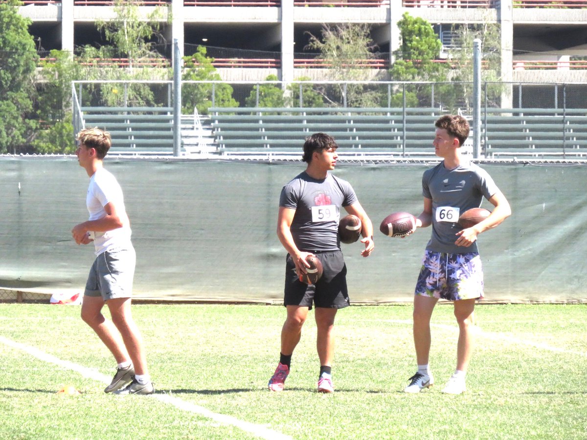 TreyWallaceQB's tweet image. Had a great time at the Sac State Rising Star Camp yesterday. On to the next one in Reno! 
@chslancerfb #quarterback #football