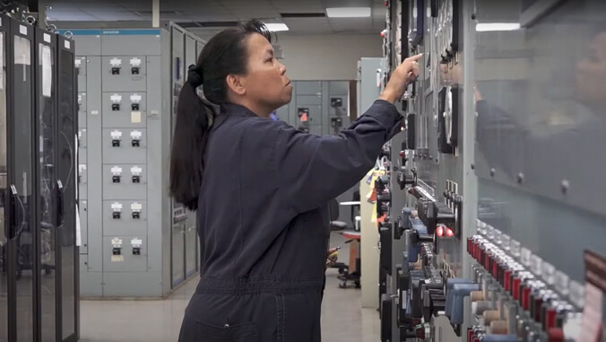 University of Hawaii System (@uhawaiinews) on Twitter photo .<a href="/UHMaui/">UH Maui College</a> and <a href="/HwnElectric/">Hawaiian Electric</a> launched a free eight-week training program offering hands-on utility skills and creating a direct path to local employment in electrical systems and plant operations. It’s the first program of its kind on Maui ➡️ bit.ly/4dMIb24 .<a href="/UHMaui/">UH Maui College</a> and <a href="/HwnElectric/">Hawaiian Electric</a> launched a free eight-week training program offering hands-on utility skills and creating a direct path to local employment in electrical systems and plant operations. It’s the first program of its kind on Maui ➡️ bit.ly/4dMIb24