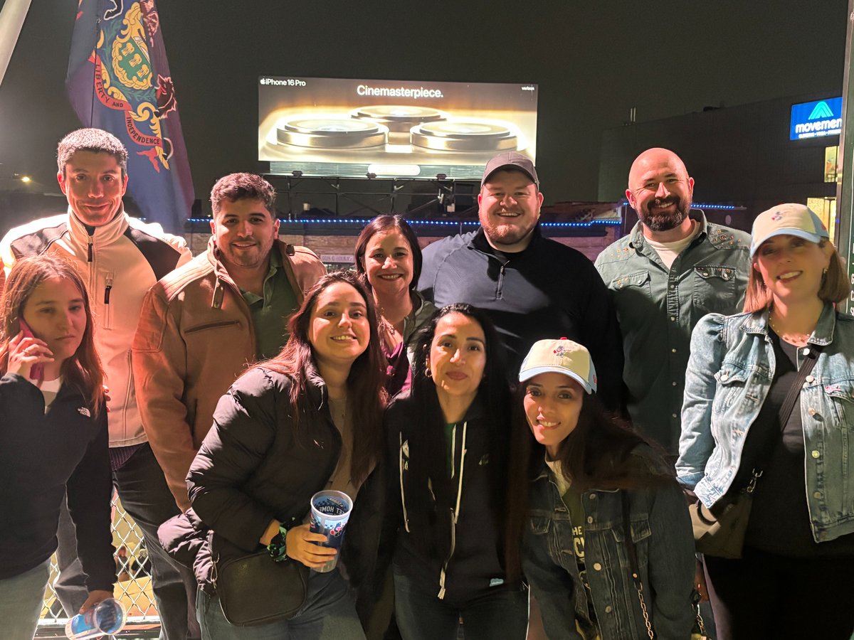 Wrapping up #CNX25! Inspired and packed with fresh insights, ideas, and connections. From diving into agentic 🤖 marketing to catching the Cubs vs. Pirates game⚾️with clients and teammates—what a ride! 
Heading back agent-first!
See you at #CNX26!  <a href="/MarketingCloud/">Agentforce Marketing</a> <a href="/salesforce/">Salesforce</a>