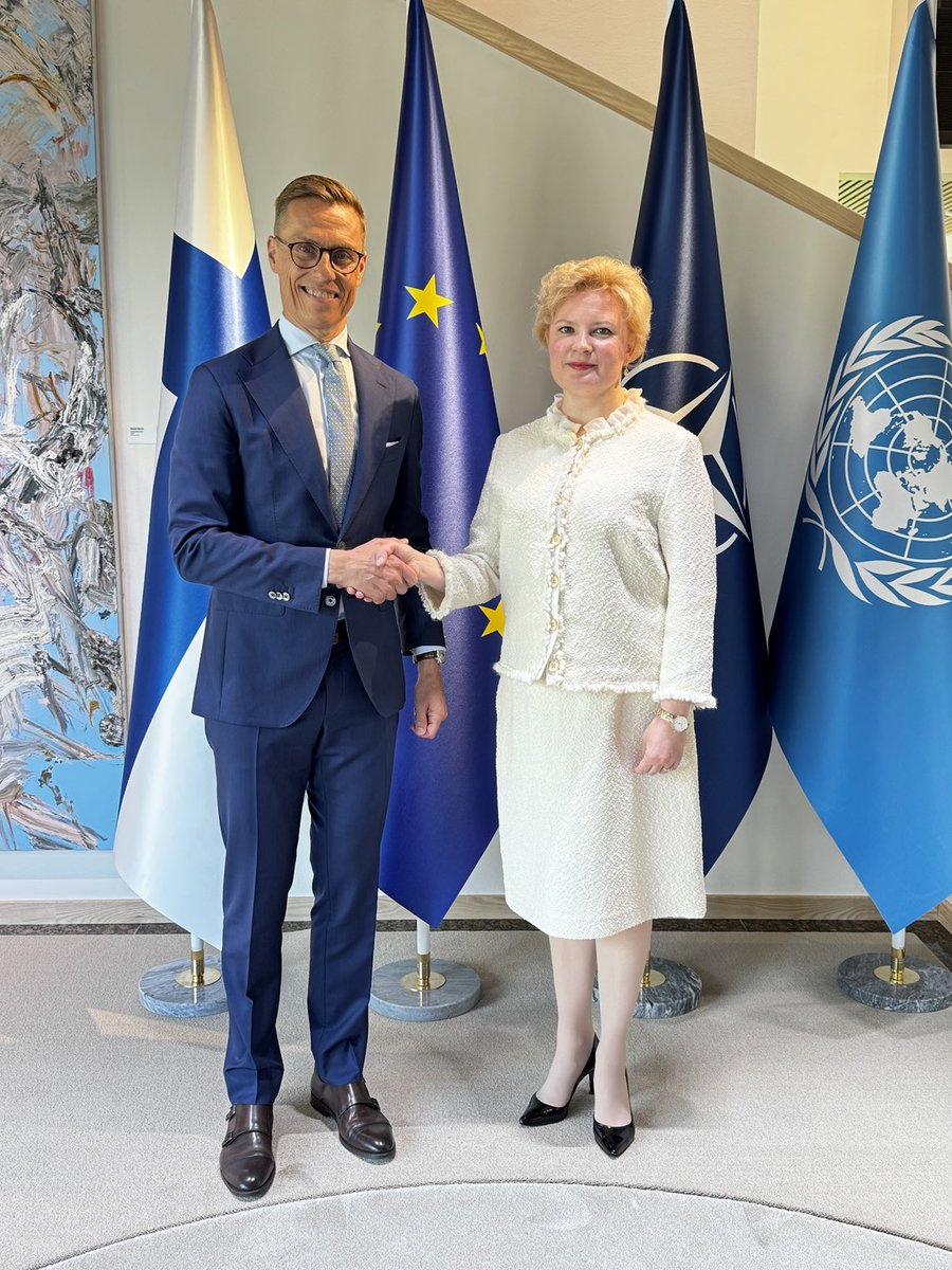 Olga Dibrova 🌻 tweet media