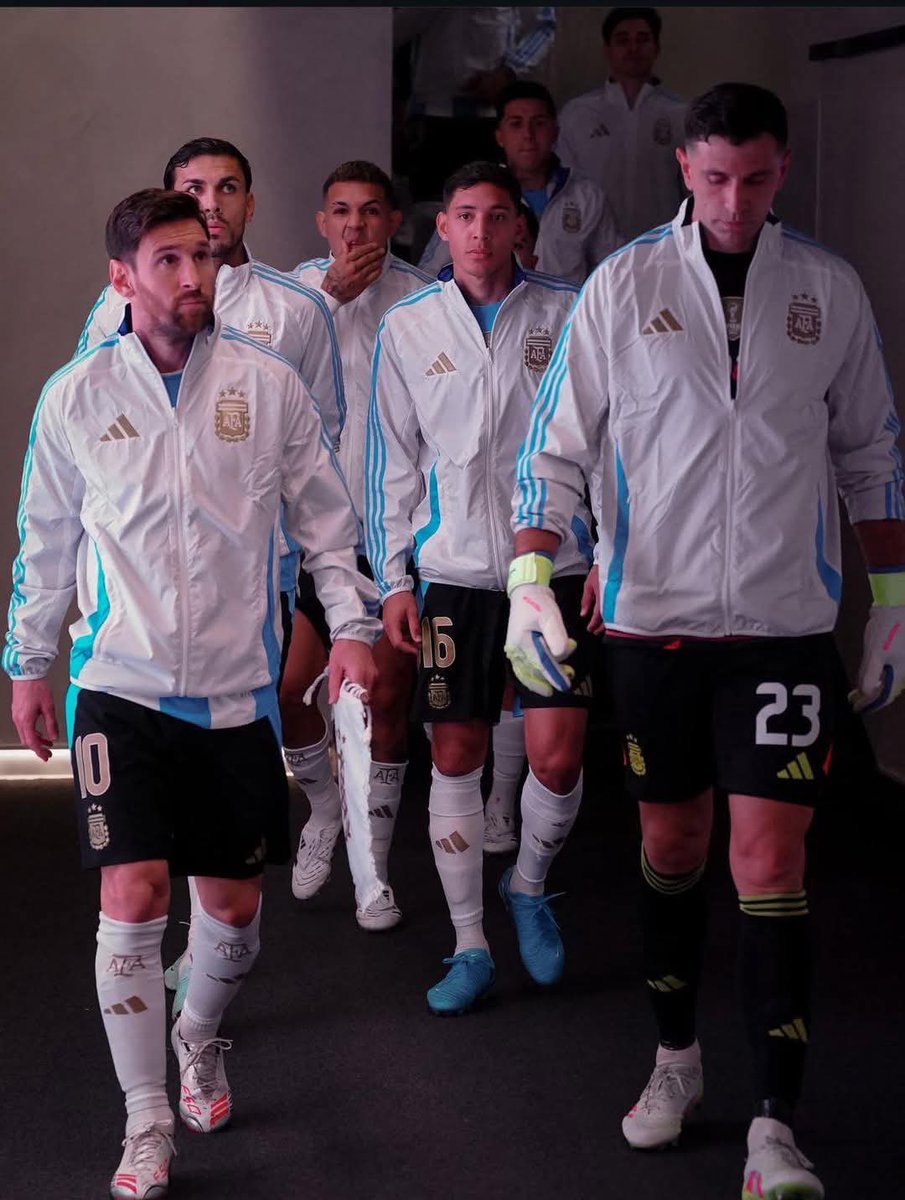 Be honest and tell who's your favourite Argentine player after Lionel Messi?
more news link:
fily.site/tdxZo