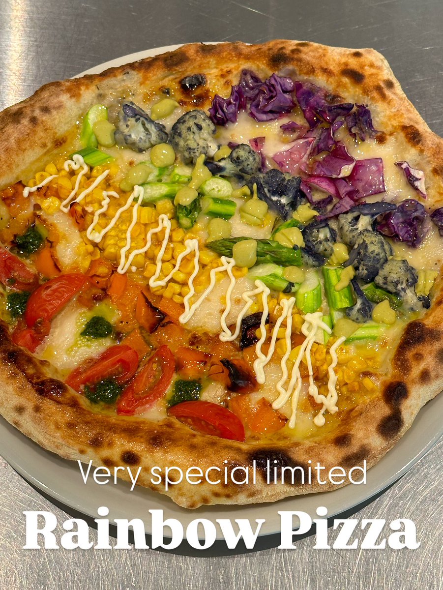 위어도우에서 맛보는 초한정메뉴
서울 퀴퍼 기념으로 오늘과 내일만 판매합니다
레인보우 피자 🌈🌈🌈🏳️‍🌈🏳️‍🌈🏳️‍🌈