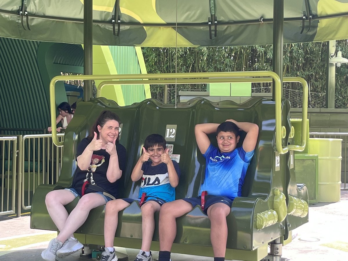 What an amazing day at Disneyland Paris <a href="/NewParkPrimary/">New Park Primary School</a> <a href="/MissMitchell11/">Sara Mitchell</a>