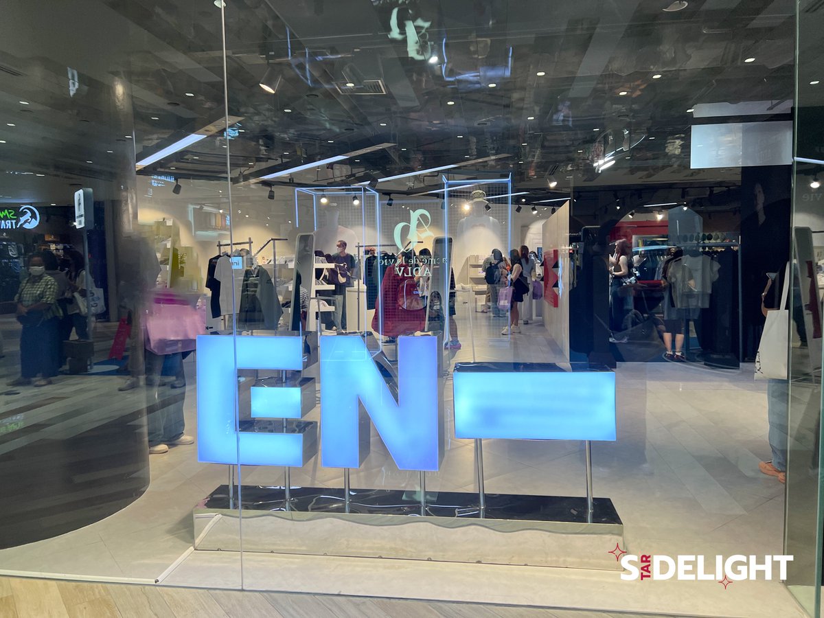 StarDelight tweet media