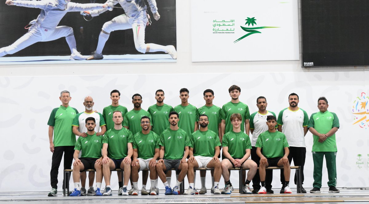 FencingKsa's tweet photo. 📸|  لـقطــة خـتــام ✨

صورة من ختـام معسكـر المنتخـب السعـودي 🇸🇦 لسـلاح السـيبـر بالدمـام بمشـاركة لاعـبين دوليـين قبـل المغـادرة للبطـولة الآسيـوية للعمـومي و التي تقـام في إنـدونيسيا 🇮🇩 ا 

بالتوفيـق لرجـال #أخضر_المبارزة 🇸🇦🤺💚 https://t.co/FCdecBlZea
