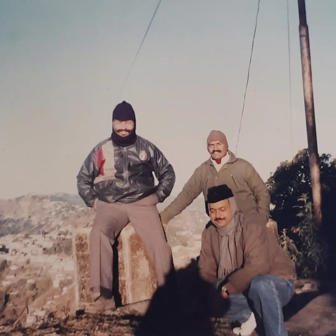 w_karve's tweet photo. Memories - circa 1990’s
Landour Mussoorie Visit
Trek to Surkanda Devi - quite a steep climb
_____
#trekking #surkandadevi #dhanaulti #mussoorie #landour #travel #memories https://t.co/ETV2jVY4oK