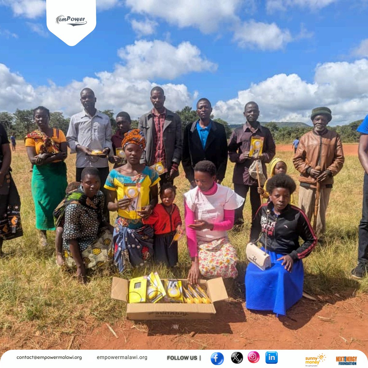 📚 Makumbo Zone is lighting up!
We brought #LightLibrary to Kasane &amp; Kajitire—off-grid schools where students now have solar-powered lights to study after dark.
💡 A brighter path to learning starts here.
Thanks Sunny Money and NextEnergy foundation 
#SolarSchools #Malawi