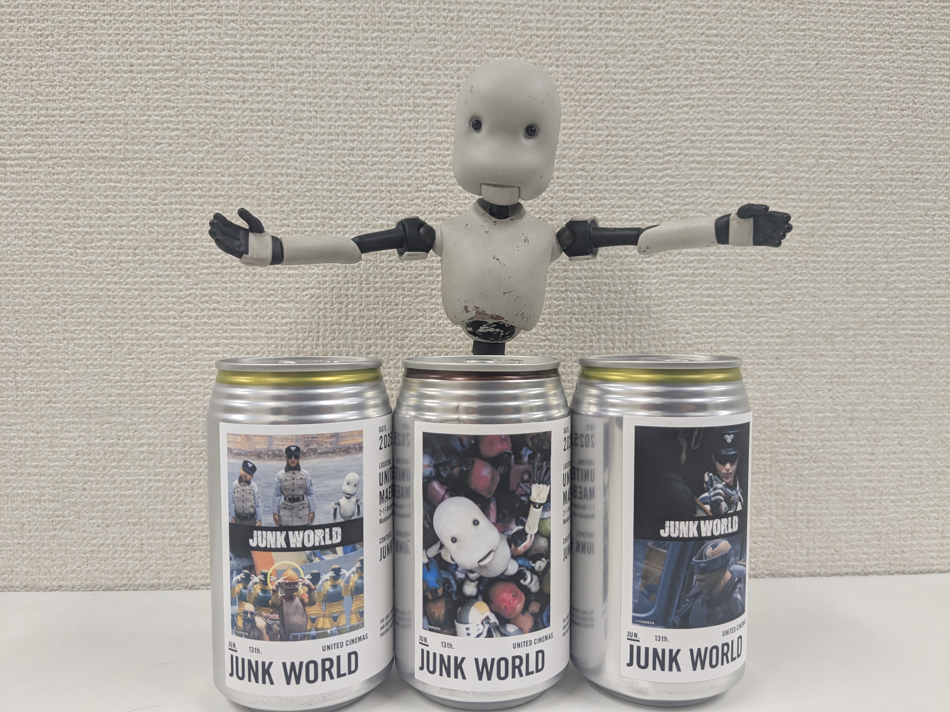 ジャンクワールド JUNK WORLD 映画 ランダムピンズ - メルカリ