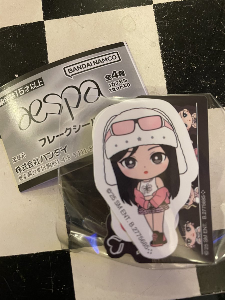 brgamn31's tweet photo. 【譲渡】 aespa フレークシール
譲→ジゼル　1セット
求→定価＋送料(郵送) https://t.co/MzO5LeMxDQ
