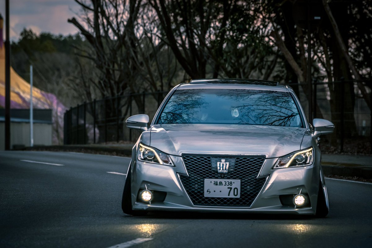 _xpiyo_'s tweet photo. これにてクラウン生活終了。
6年間ありがとう😢
まだ次の車でもちょこっとやるのでよろしくお願いします😀 https://t.co/tlfickOJ3V