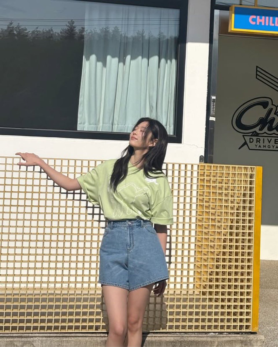 Kim Minju Updates tweet media