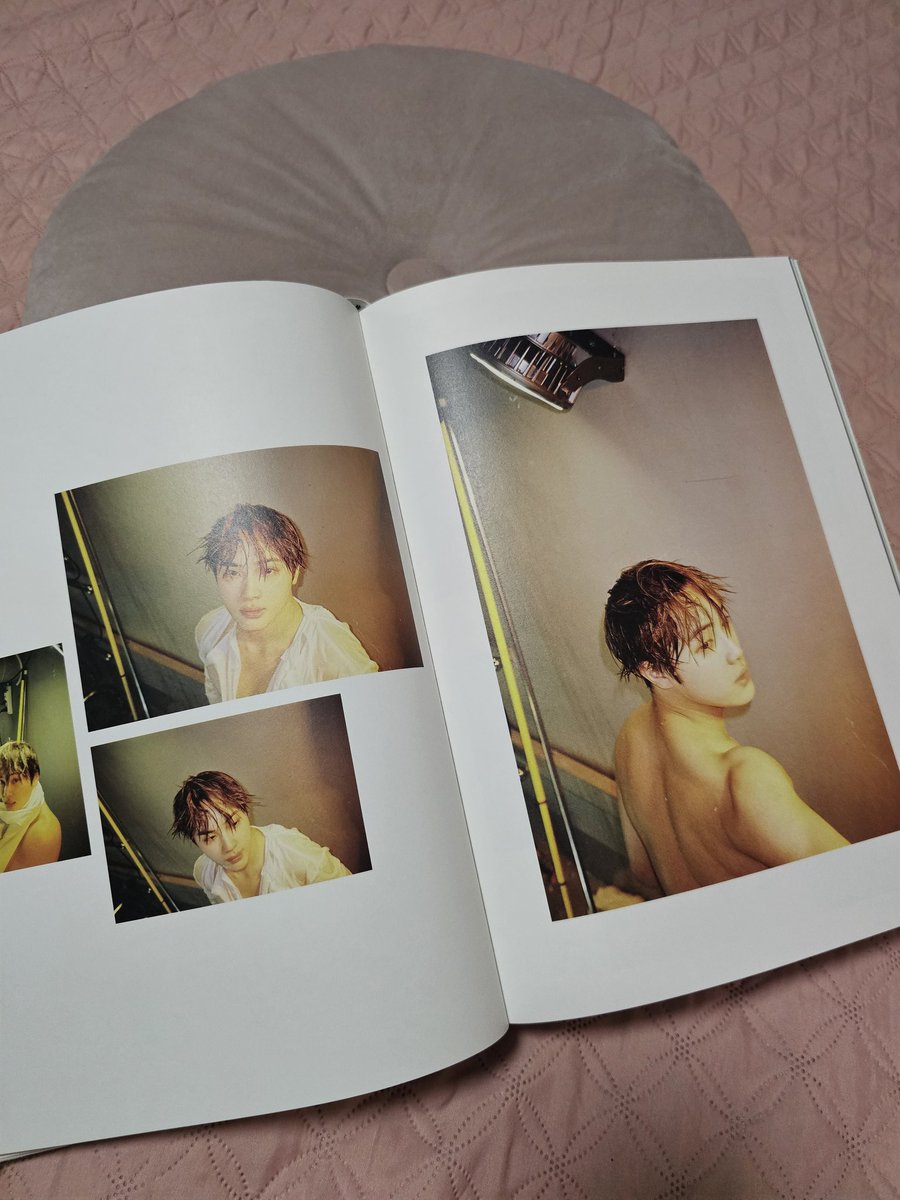 🛒  wts lfb ! #OnTelle • ph

— TBZ NewShot 스물넷 PHOTOBOOK
      ⌕ 1,000php excl. of sf
      ⌕ reply/dm
      ⌕ read buystelle.carrd.co

## the boyz new #newshot chanhee twenty four 24