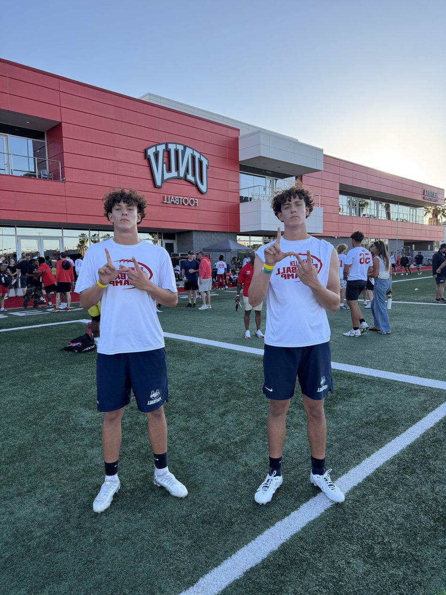 AndrewHess28's tweet photo. Thank u @unlvfootball @UNLVathletics @unlv for inviting us to this camp with really great competition and great opportunitys @VMHS_Prospects https://t.co/Zc5rFEa6K2