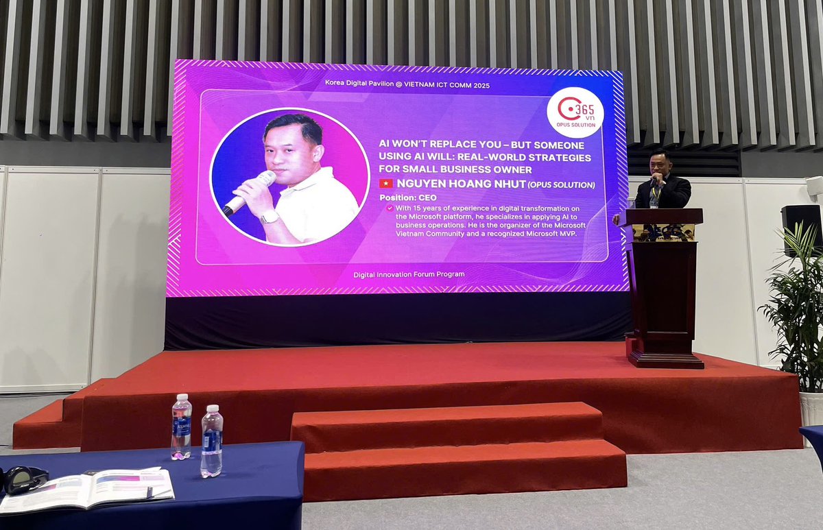 nhutcmos's tweet photo. Tại hội thảo với các doanh nghiệp đến từ Hàn Quốc trong khuôn khổ diễn đàn Korea-Vietnam ICT Pavilion, Opus Solution là công ty được sự quan tâm lớn nhất với các giải pháp dành cho doanh nghiệp SME áp dụng công nghệ Microsoft Copilot #SharePoint #TaskenAIHRM https://t.co/9j829z2zQz