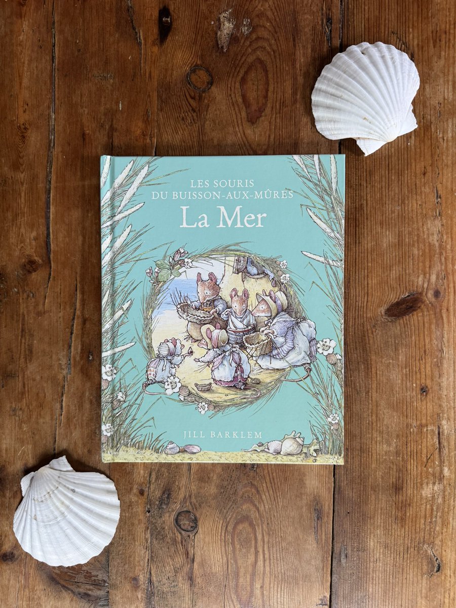 Bienvenue! The new french edition of Sea Story, La Mer.

Published by Qilinn and available from bookshops across France.