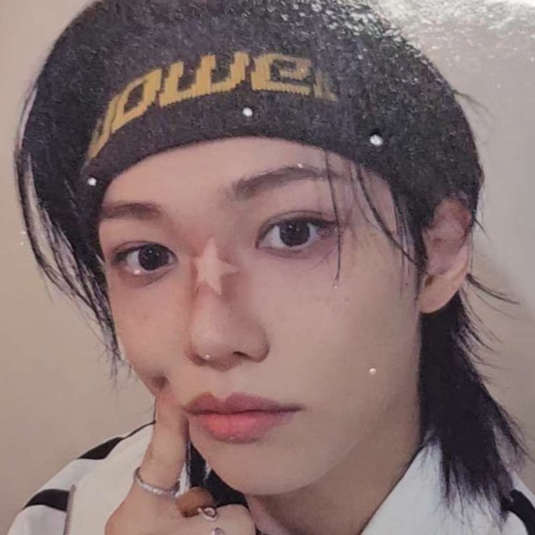 늦었지만 용복이 공차 모델 기념 이벤트 💙

#RT 당첨되시는 한분께 
흑발 별 볼콕 포카 + 용복 Pick 브라운슈가 시그니처 밀크티 한잔을 드려요🧋
(❗️ 용복이포카는 찍힘이 있어요 😭,  괜찮으신분들만 참여 해 주세요 🫶🏻)

🐥 국내한정
🐥 당첨자발표는 6월말

#FELIXxGongCha